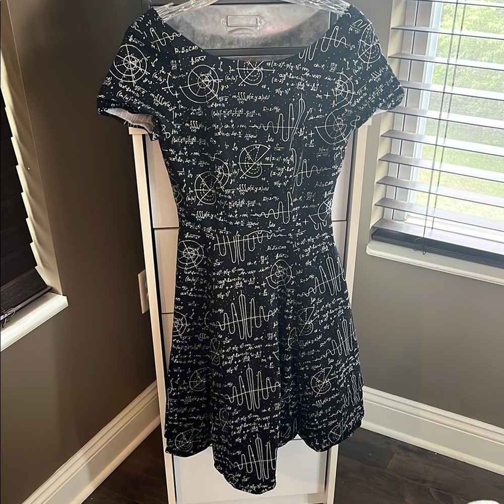 Eva Rose Black Science/Mathematics Print Dress